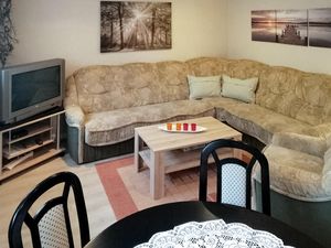 24004234-Ferienwohnung-6--300x225-2