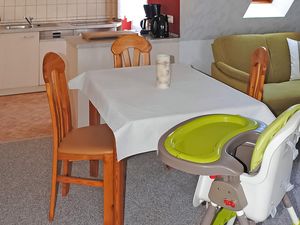 24004868-Ferienwohnung-4--300x225-3