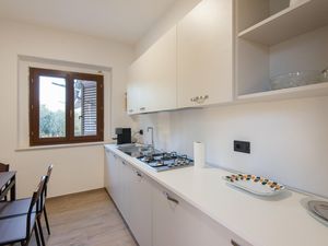 24004167-Ferienwohnung-4--300x225-4