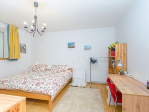 24000149-Ferienwohnung-4--300x225-4