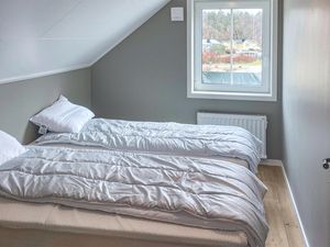 24007967-Ferienwohnung-6--300x225-5