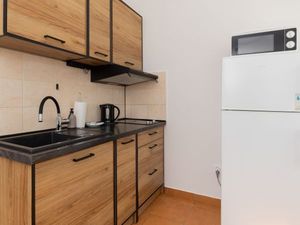 23675875-Ferienwohnung-4--300x225-3