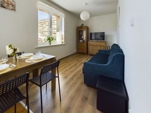 23675875-Ferienwohnung-4--300x225-1