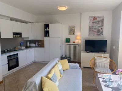 Ferienwohnung für 4 Personen (68 m²) in Perledo 8/10