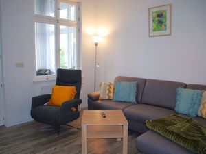 24013582-Ferienwohnung-4--300x225-5