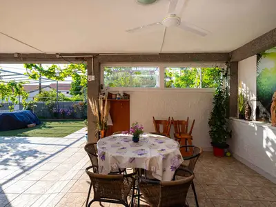 Ferienwohnung für 12 Personen (120 m²) in Podorjak 4/10