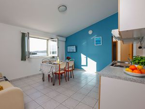 24014107-Ferienwohnung-3--300x225-3