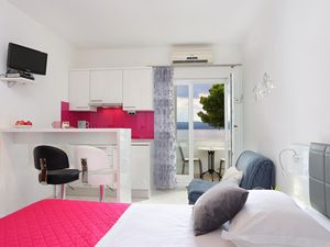 18322637-Ferienwohnung-3--300x225-1