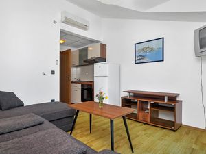 18689044-Ferienwohnung-5--300x225-3