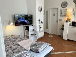 18976796-Ferienwohnung-4--300x225-1