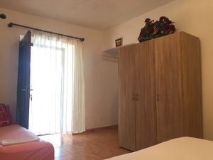 19086436-Ferienwohnung-3--300x225-4