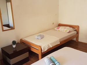 19086395-Ferienwohnung-3--300x225-3