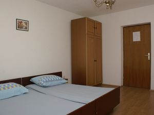 19107179-Ferienwohnung-4--300x225-4