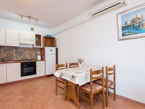 19109833-Ferienwohnung-4--300x225-3