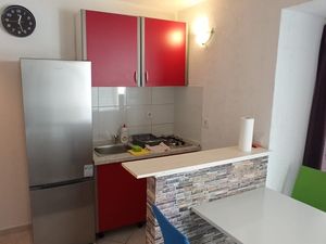 19126610-Ferienwohnung-3--300x225-1