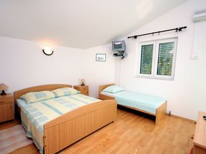 19129446-Ferienwohnung-3--300x225-3