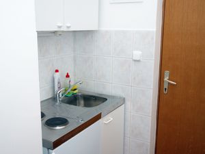 19125986-Ferienwohnung-3--300x225-1