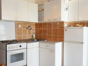 19126995-Ferienwohnung-6--300x225-2