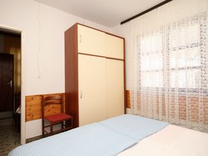 19129634-Ferienwohnung-5--300x225-5