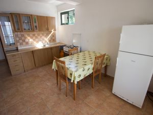 19168449-Ferienwohnung-4--300x225-2