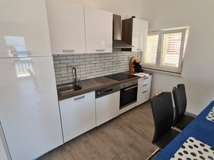 19168737-Ferienwohnung-4--300x225-4