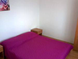 19247252-Ferienwohnung-8--300x225-5