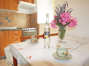 19256301-Ferienwohnung-5--300x225-5