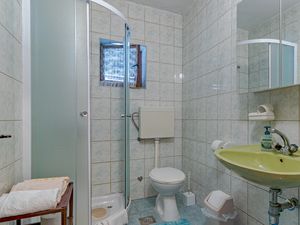 19315904-Ferienwohnung-2--300x225-3