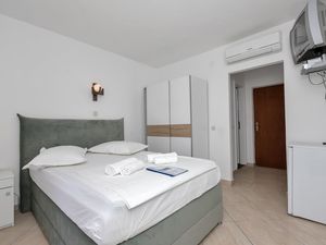 21666507-Ferienwohnung-3--300x225-3