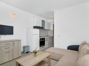 21666489-Ferienwohnung-5--300x225-2