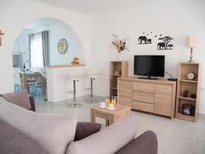 21755939-Ferienwohnung-4--300x225-1