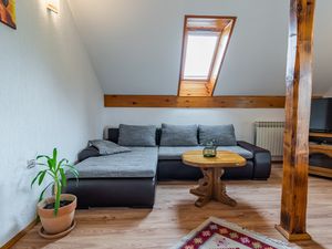 23382295-Ferienwohnung-4--300x225-2