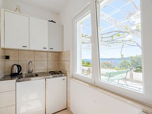 23425041-Ferienwohnung-2--300x225-2