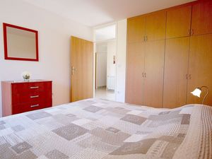 23571779-Ferienwohnung-4--300x225-4