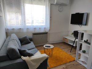 23574231-Ferienwohnung-3--300x225-1