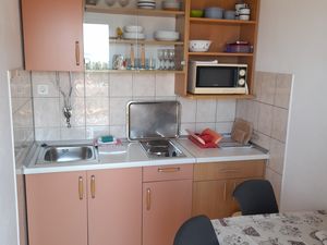 23670648-Ferienwohnung-4--300x225-1