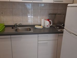 23670653-Ferienwohnung-5--300x225-4