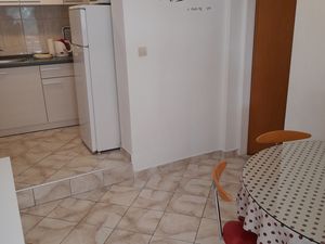 23670653-Ferienwohnung-5--300x225-5