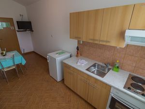 23674265-Ferienwohnung-2--300x225-3