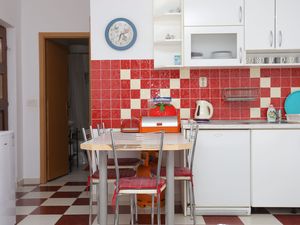 23880066-Ferienwohnung-4--300x225-2