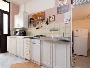 23892403-Ferienwohnung-4--300x225-1