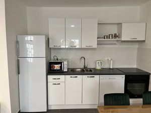 23948205-Ferienwohnung-4--300x225-0