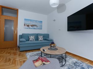 23980581-Ferienwohnung-6--300x225-2