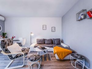 23960117-Ferienwohnung-4--300x225-1