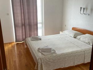 23967377-Ferienwohnung-5--300x225-3