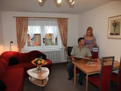 FW Rennsteig-Pension Wohnzimmer