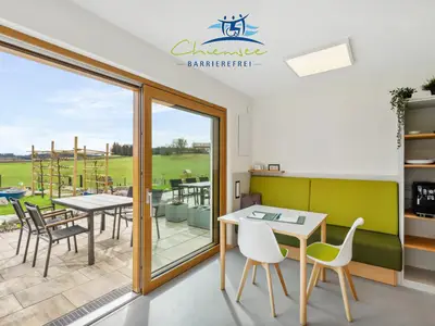 Dreibettzimmer, wahlweise mit Pflegebett