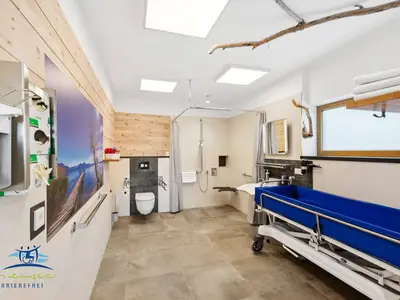 Dreibettzimmer, wahlweise mit Pflegebett