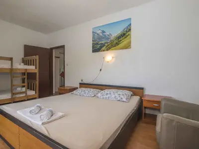 Ferienwohnung für 6 Personen (60 m²) in Bogomolje 8/10