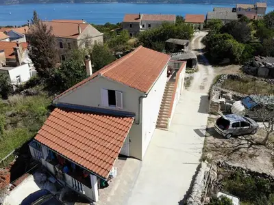 Ferienwohnung für 4 Personen in Veli Iž 3/10